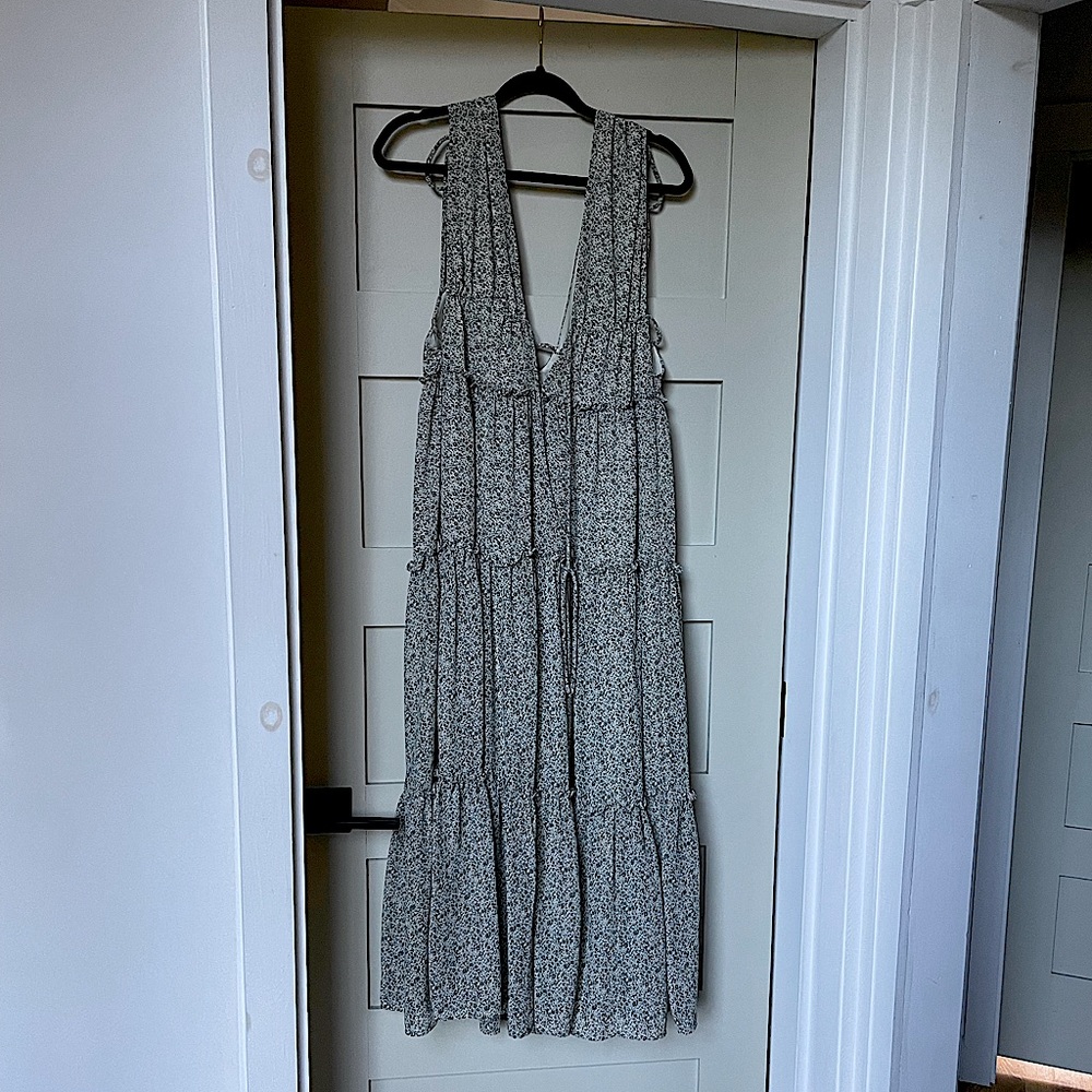 Lulus Beige and Green Floral Print Tiered Deep-V Maxi Dress